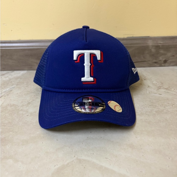 Texas Rangers Hat - Picture 1 of 4